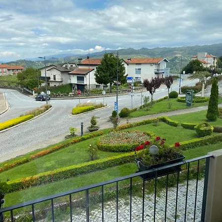 Casa Eiras, Em Cinfaes, No Douro